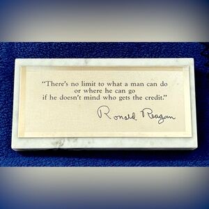 😎 President Ronald Reagan vintage custom granite engraved desk paperweig…